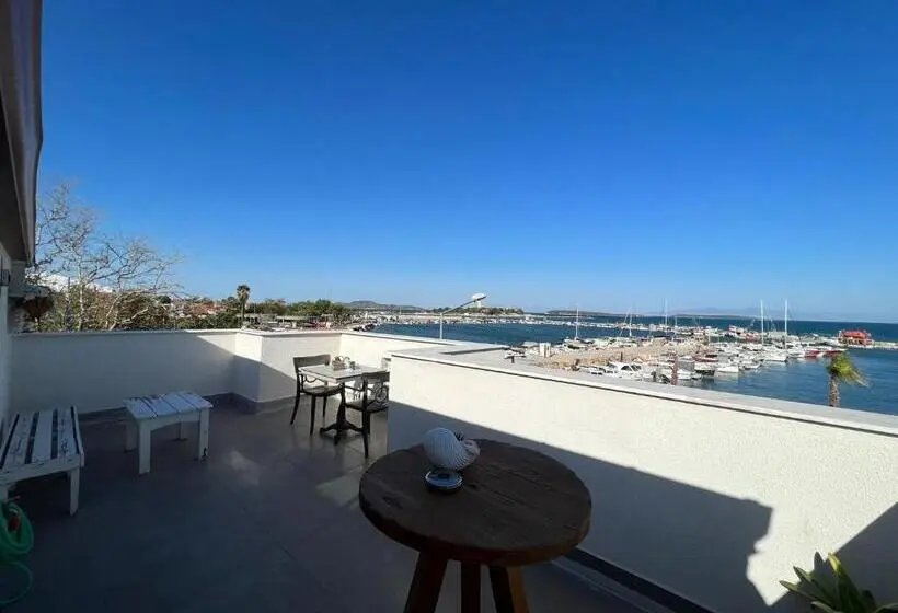 オーシャンビュースタンダードルーム, Urla Marin Otel