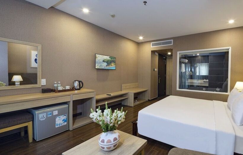 اتاق سوپریور, Db