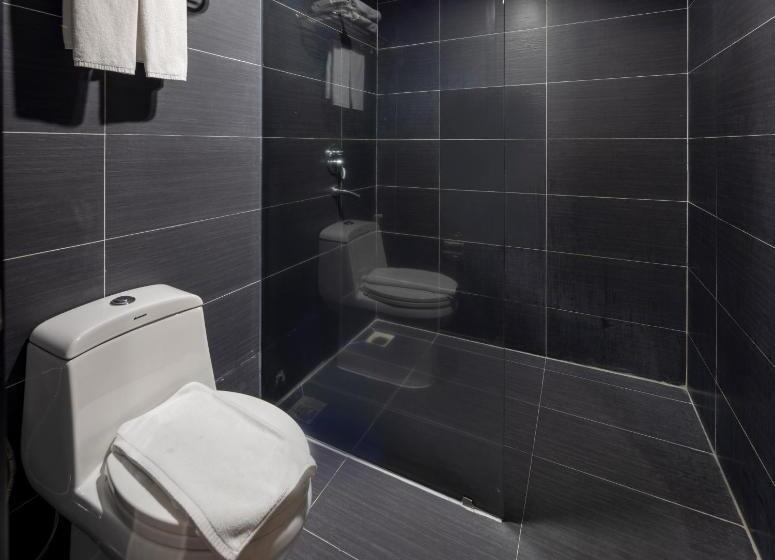 اتاق لوکس با چشمانداز دریا, Db