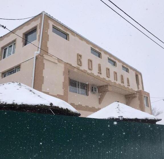 سوئیت با تخت بزرگ, готель сауна водопад