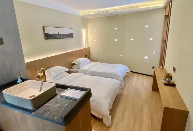 غرفة قياسية, Memory Garden House