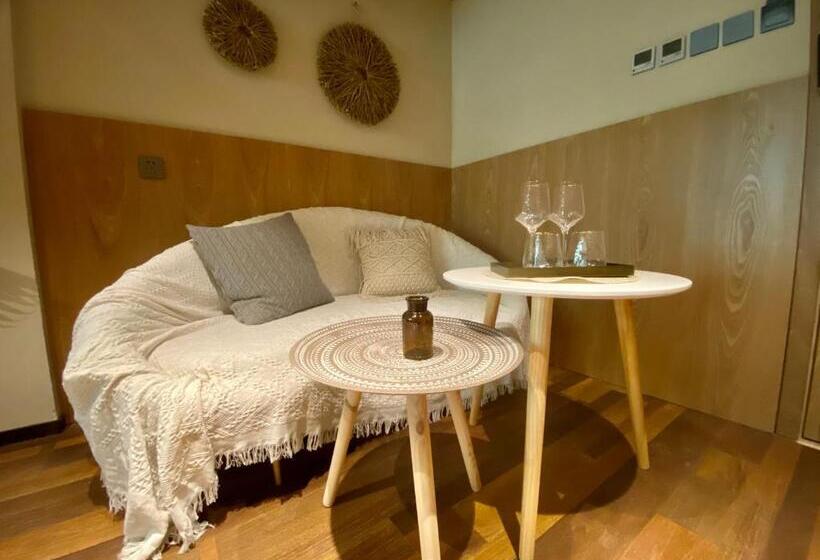 غرفة ديلوكس سرير كينج, Memory Garden House