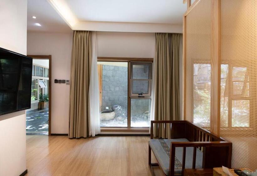 غرفة قياسية سرير كينج, Memory Garden House