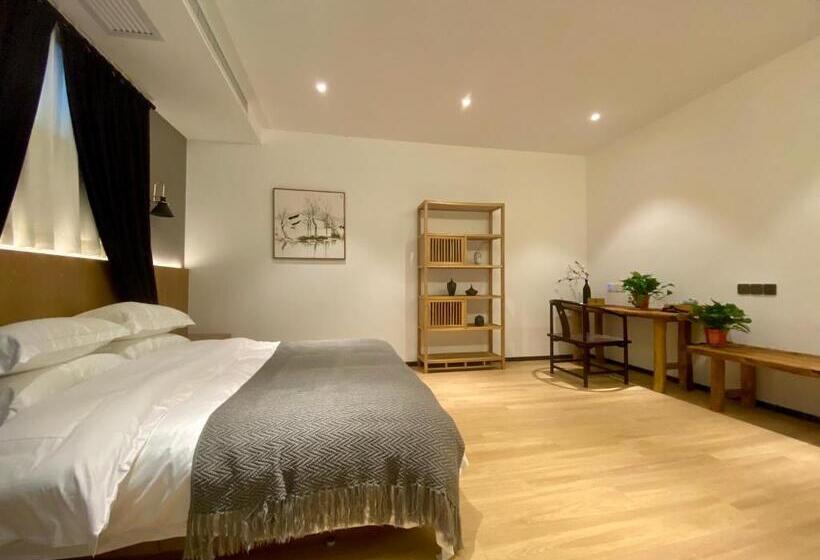 غرفة ديلوكس سرير كينج, Memory Garden House