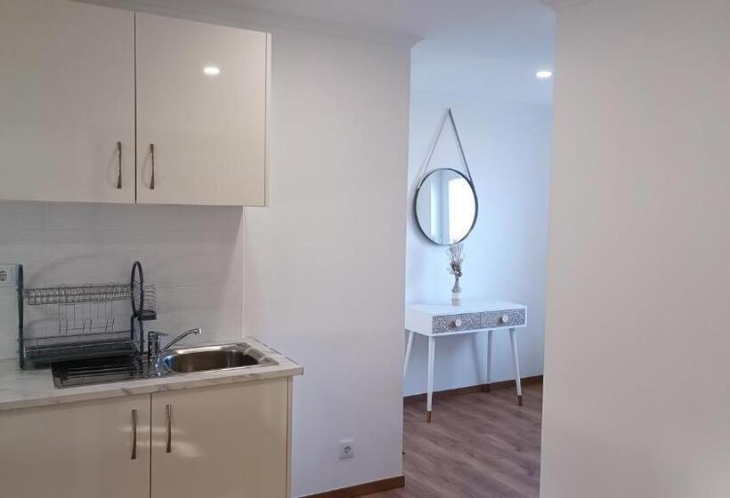 패밀리 스튜디오, Mondalva Apartamentos