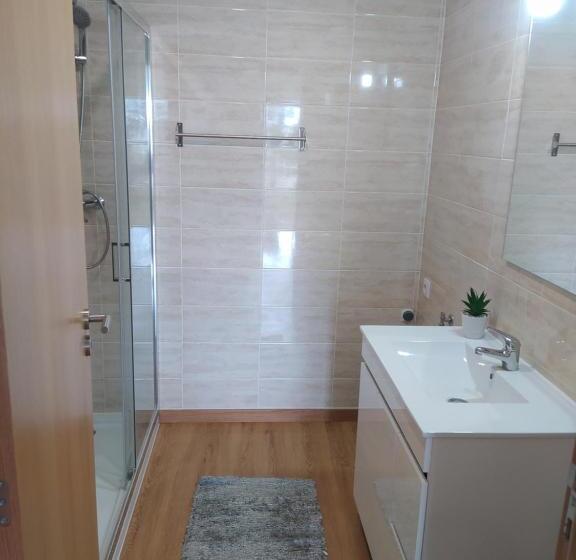 Апартаменты 1 Спальня Нижний Этаж, Mondalva Apartamentos