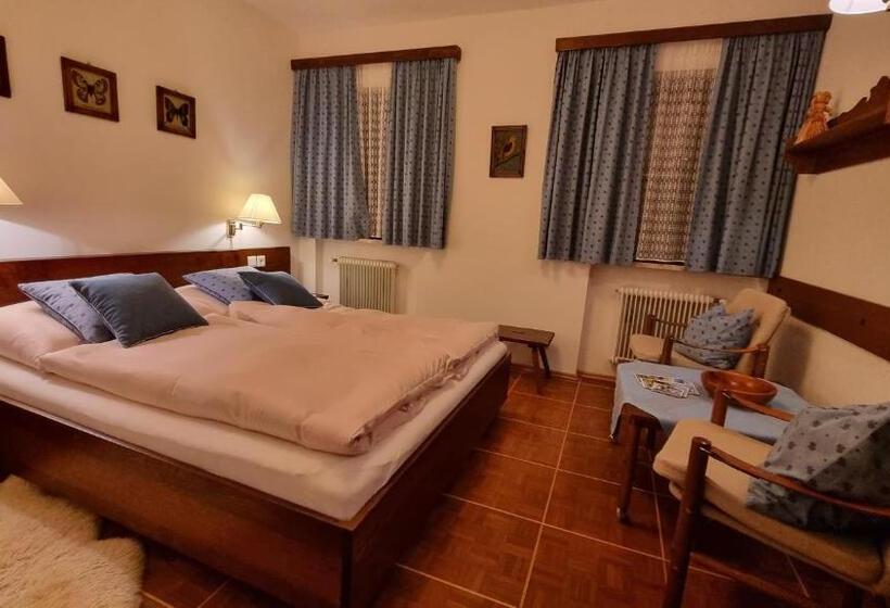 شاليه غرفة نوم واحدة, Pension Hattinger