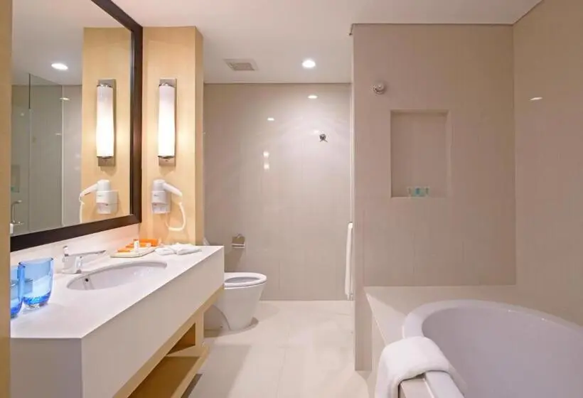 Suite, Surya Hotel & Cottages Prigen