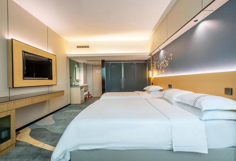 غرفة سوبيريور, Waifiden Hotel  Former Tokai Hotel   Xiaobei Metro Station   Free Shuttle Bus During Canton Fair