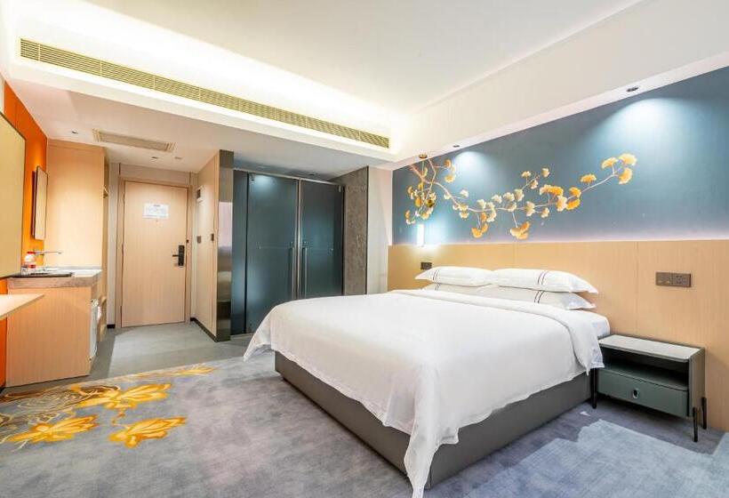 سوییت لوکس, Waifiden Hotel  Former Tokai Hotel   Xiaobei Metro Station   Free Shuttle Bus During Canton Fair
