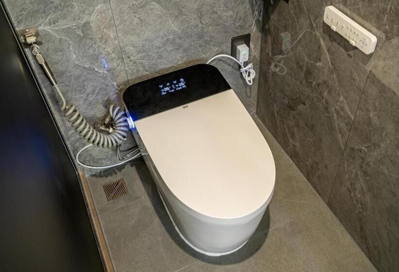 جناح ديلوكس, Waifiden Hotel  Former Tokai Hotel   Xiaobei Metro Station   Free Shuttle Bus During Canton Fair