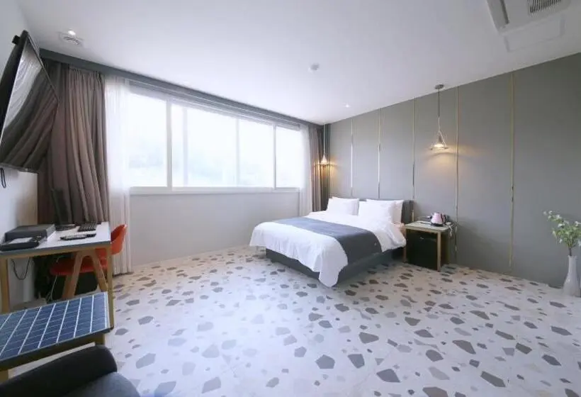Superior-huone, Gimhae Jangyu Stayin