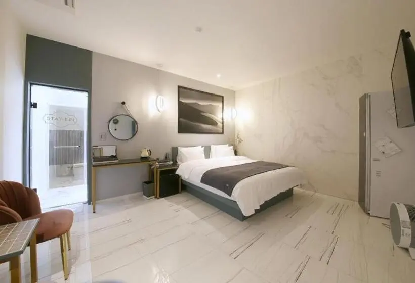 Sviitti Vuoristonäkymä, Gimhae Jangyu Stayin