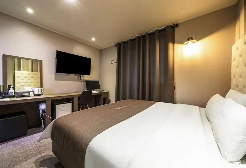 Standard-huone, Gimhae Jangyu Stayin