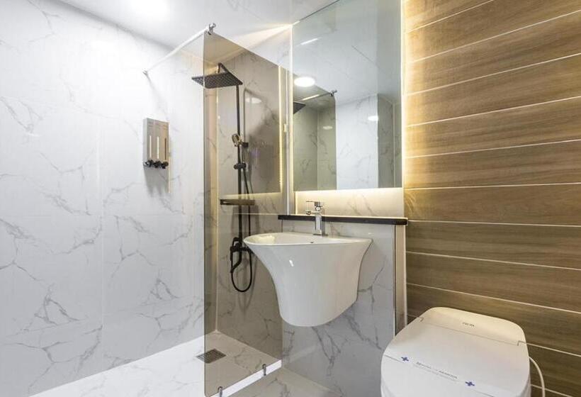 Люкс, The Araboda