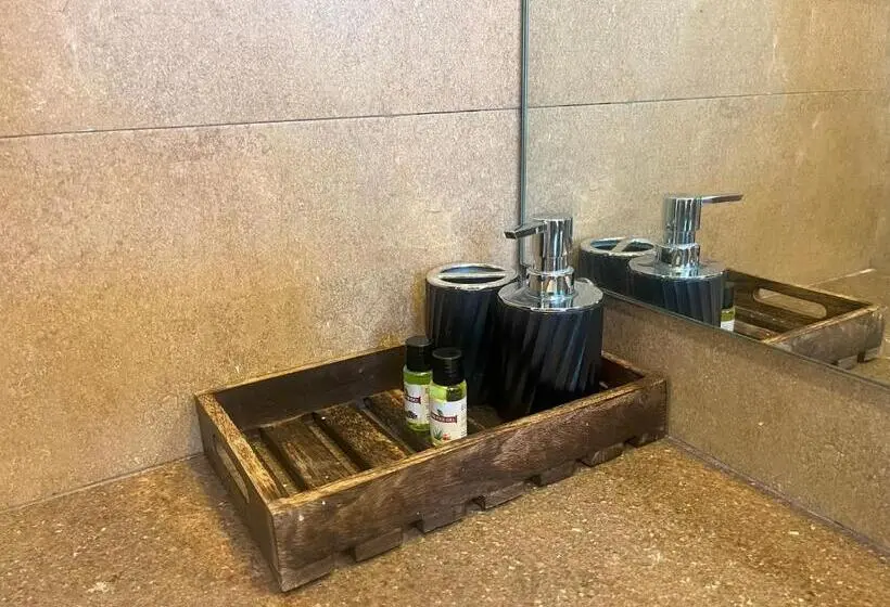 Suite Présidentielle, Candolim Suites