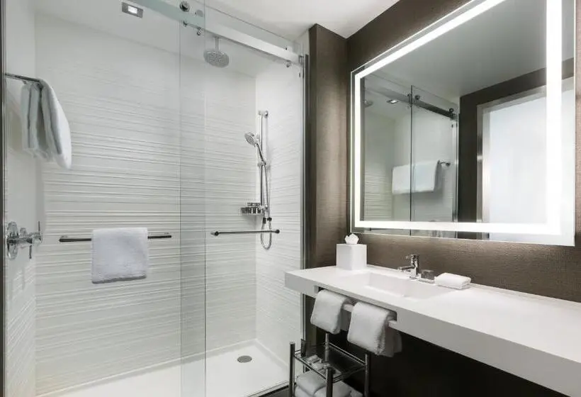 Standard-huone Queen-vuode, Ac Hotel By Marriott Waco Downtown
