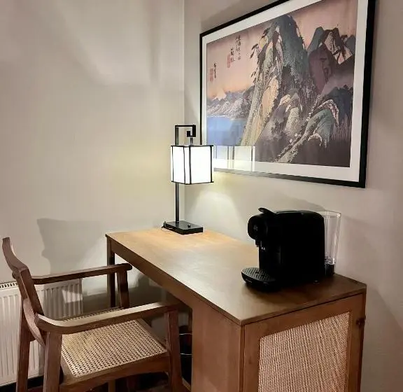 キングサイズベッドのスイートルーム, Kyoto Rooms Winchester