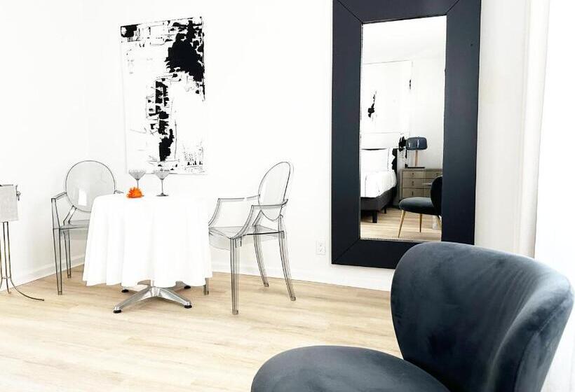 ジュニアスイート, Jazz Hotel Palm Springs