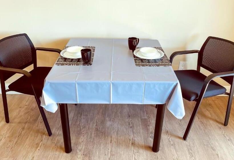 غرفة ديلوكس سرير كينج, White Orchid Apartments