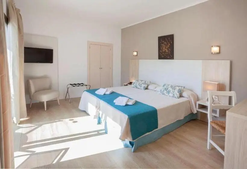 Standard-huone Puutarhanäkymä, Petit Garden Hotel By Flacalco