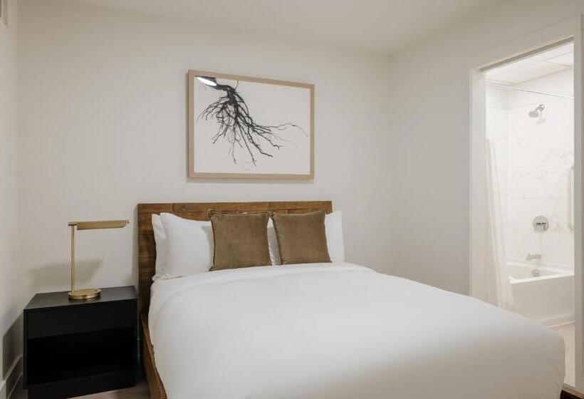 غرفة قياسية لذوى الاحتياجات الخاصة, Reside Noma, A Wyndham Residence