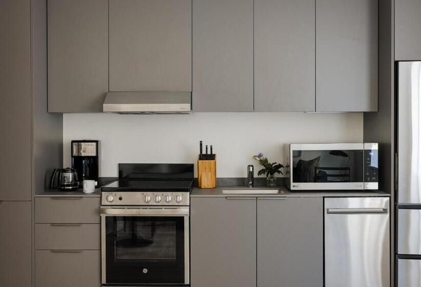 غرفة قياسية لذوى الاحتياجات الخاصة, Reside Noma, A Wyndham Residence