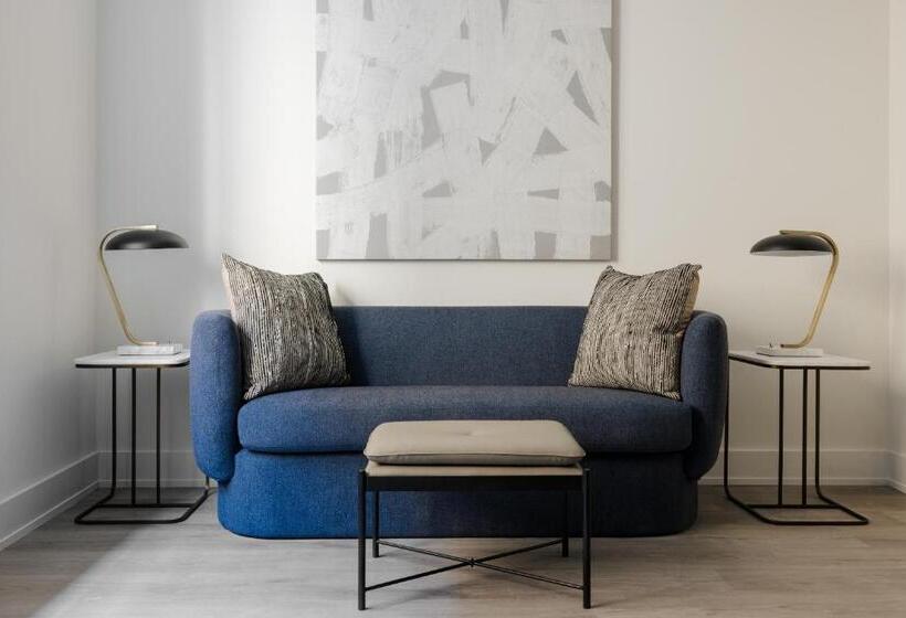 غرفة قياسية لذوى الاحتياجات الخاصة, Reside Noma, A Wyndham Residence