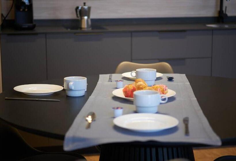 غرفة ديلوكس, Dorm4you Arena 2