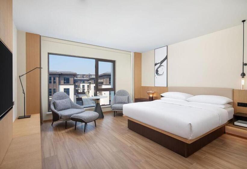 Номер Deluxe Кровать Кинг, Fairfield By Marriott Yangzhou Slender West Lake