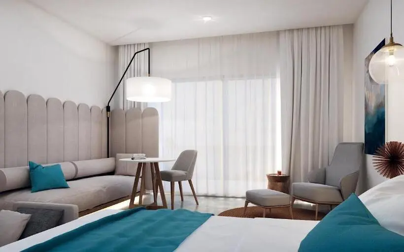 سوییت جونیور, Princess Grand Jamaica Resort