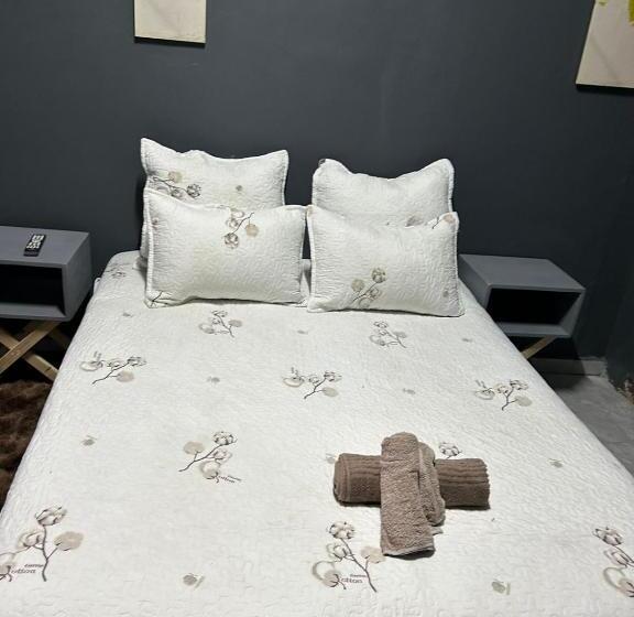 غرفة قياسية, 57onwynne