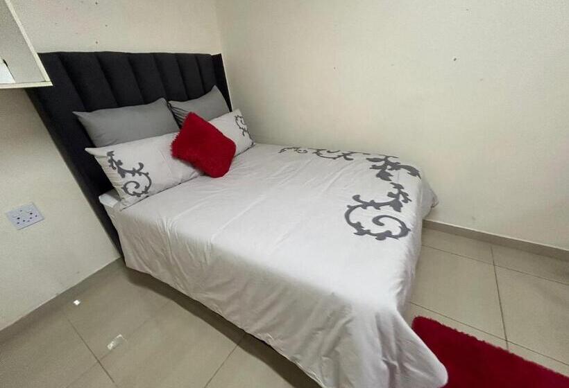 غرفة عائلية, 57onwynne