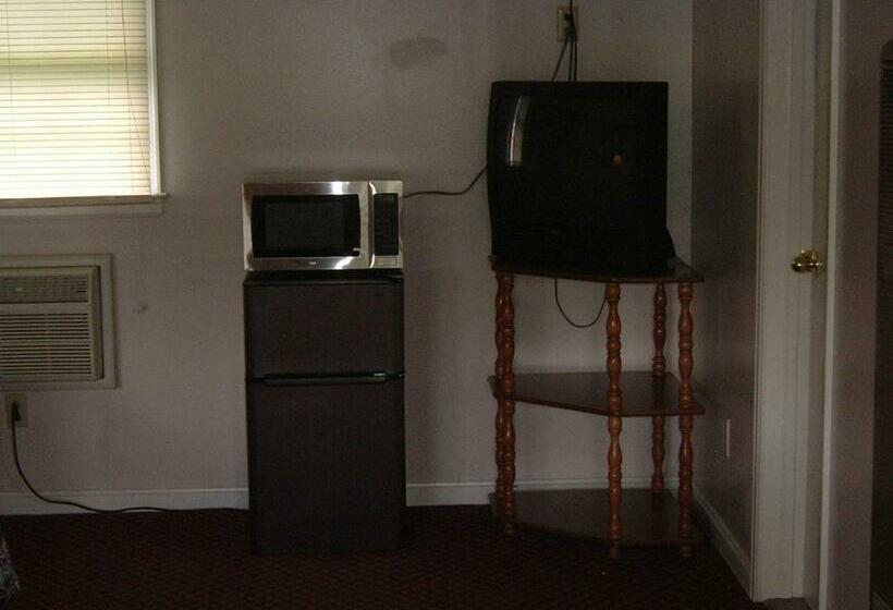 غرفه قياسيه سريرين مزدوجين, Fels Three Crown Motel