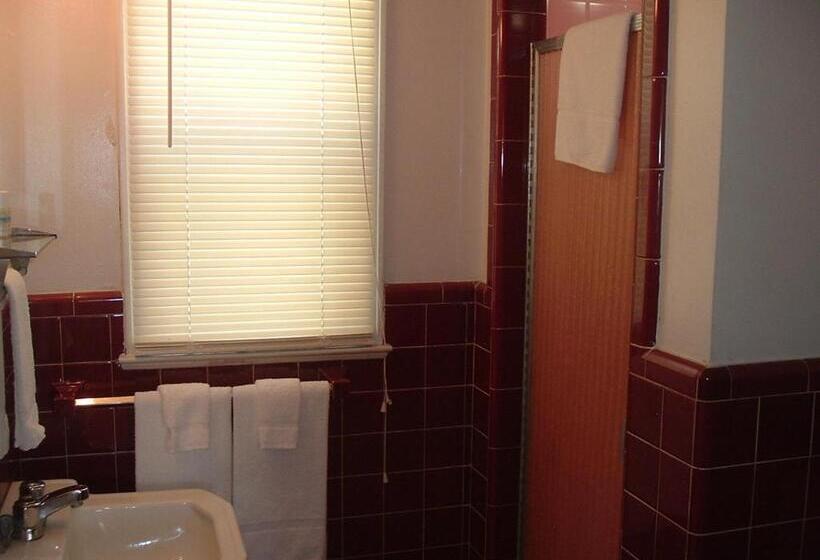 اتاق استاندارد, Fels Three Crown Motel