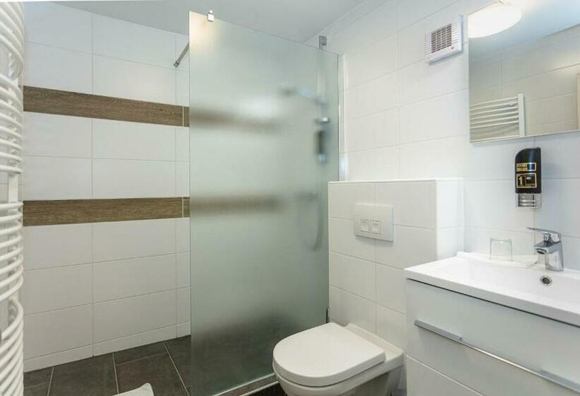 Номер Стандарт Трехместный, Landhaus Lungau