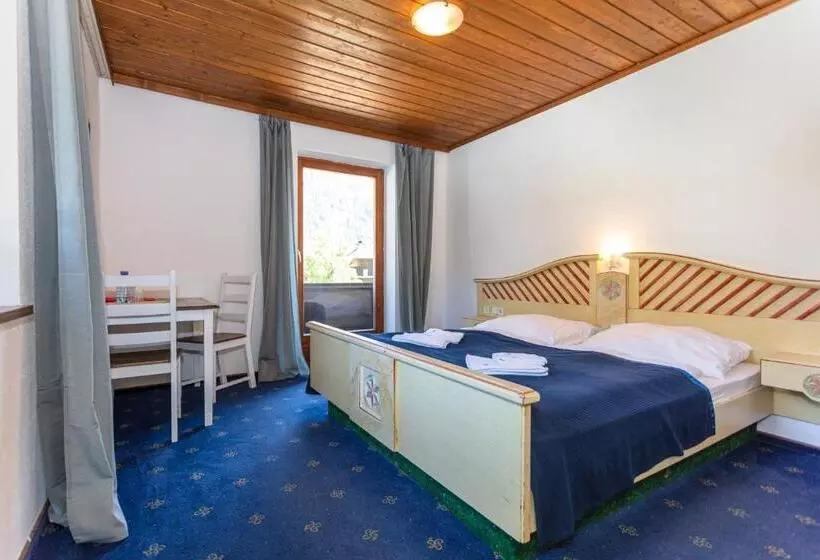 バルコニー付き１ベッドルームアパートメント, Landhaus Lungau