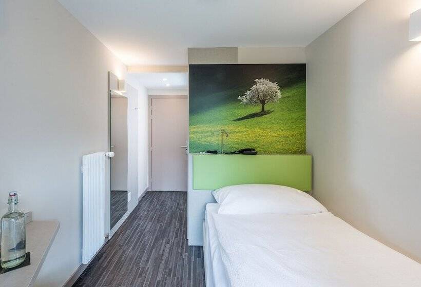 Номер Стандарт Индивидуальный, Adhhoc