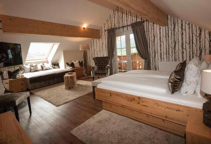 带阳台套房, Almgut   Mountain Wellness