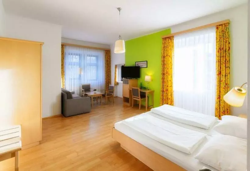 Habitación Superior, Belvedere