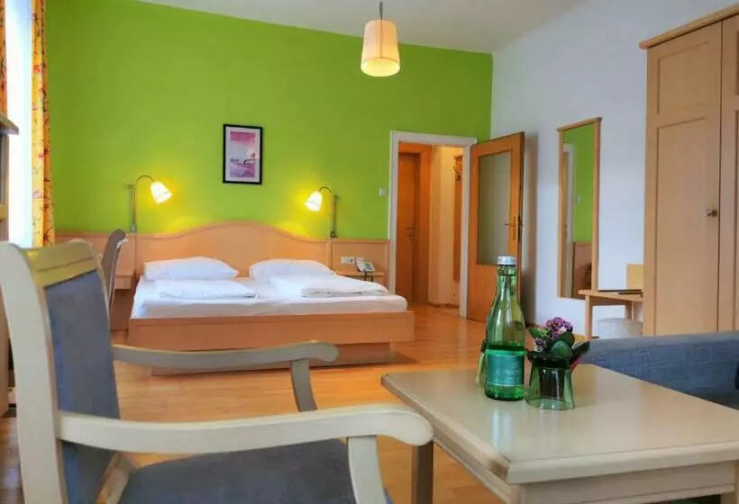 Habitación Superior, Belvedere