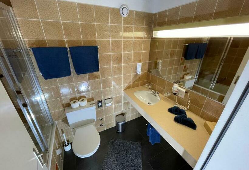 חדר סטנדרט, Catrina