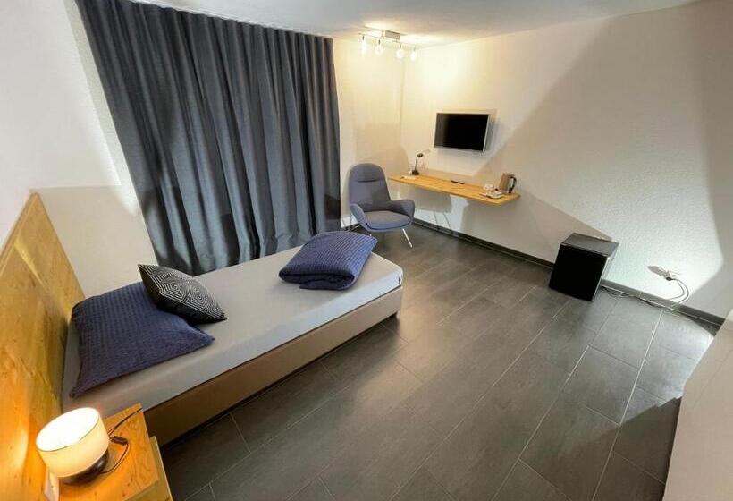 חדר סטנדרט יחיד, Catrina