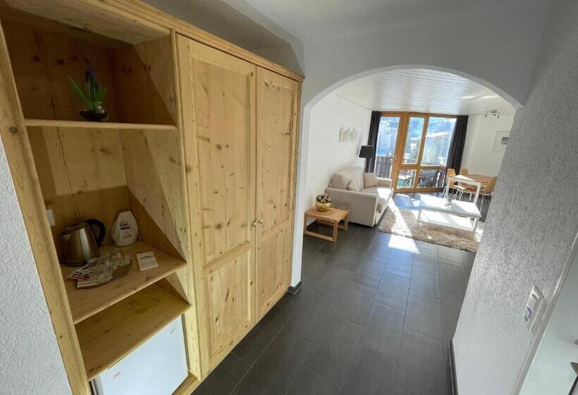 סוויטה נוף להרים, Catrina