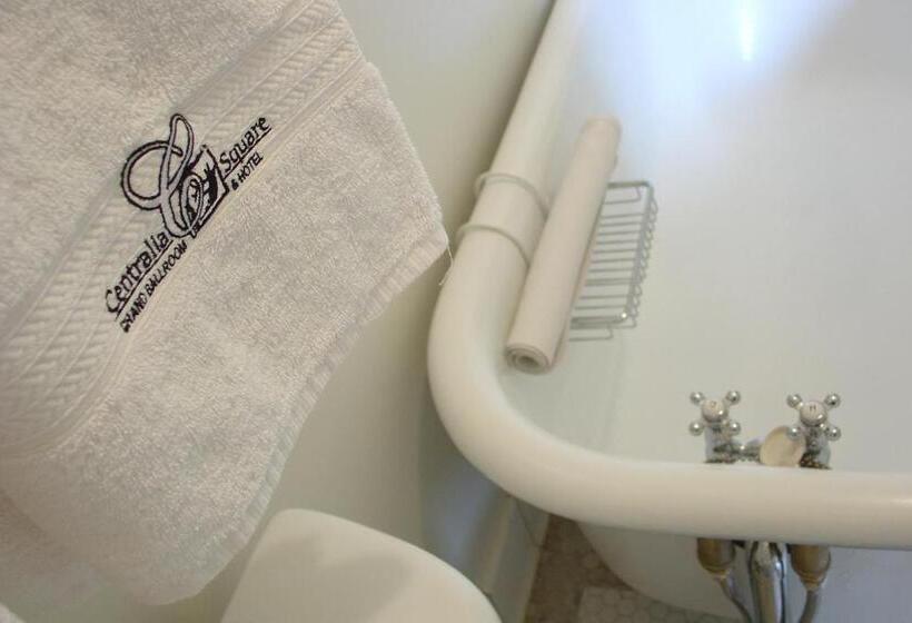 غرفة قياسية سرير ملكى, Centralia Square Grand Ballroom And Vintage