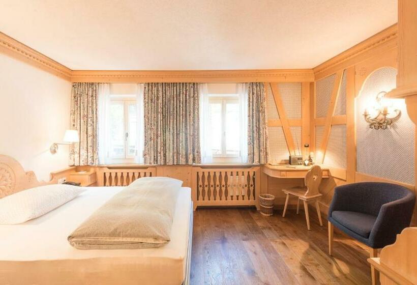 غرفة كلاسيكية, Chesa Randolina