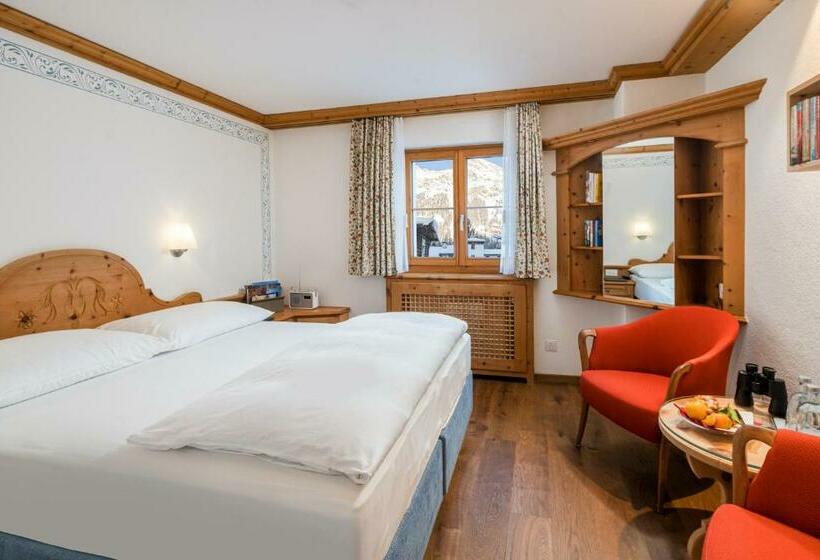 غرفة كلاسيكية, Chesa Randolina