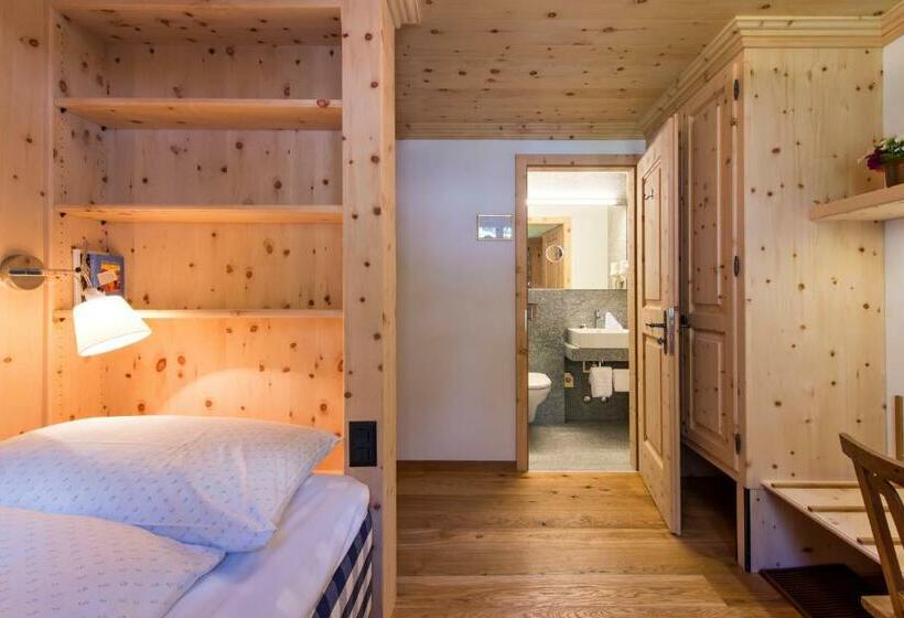 غرفة كلاسيكية فردية, Chesa Randolina