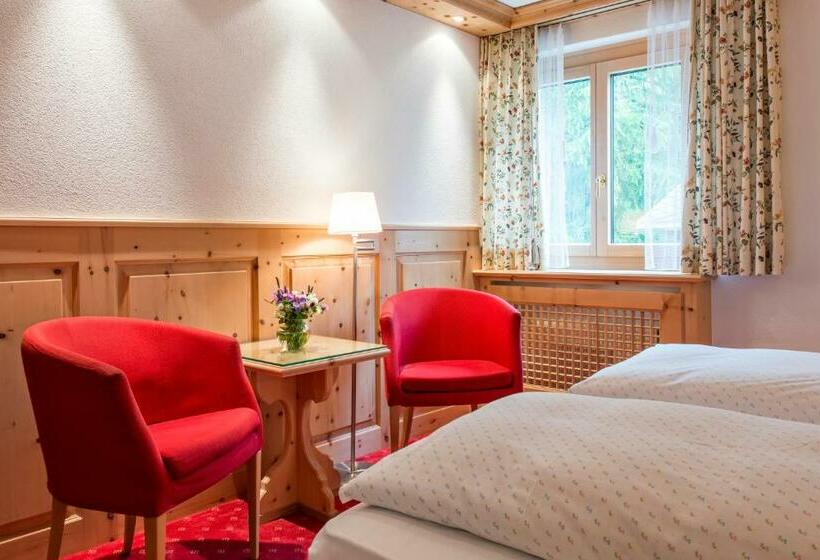 غرفة كلاسيكية, Chesa Randolina