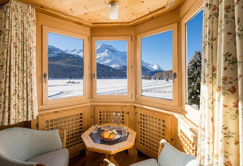 غرفة سوبيريور, Chesa Randolina